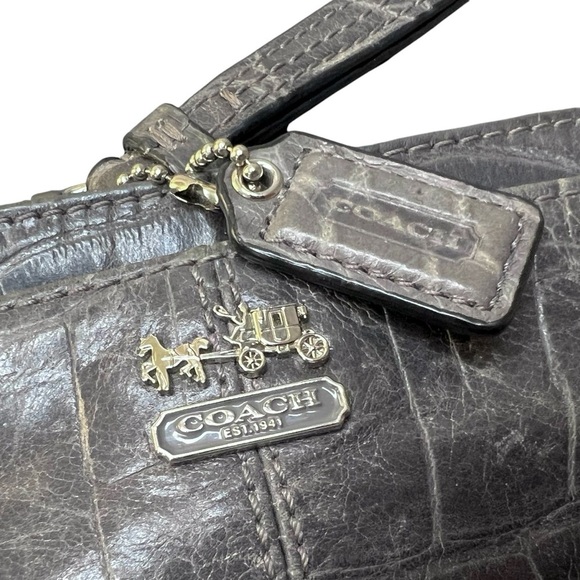 Coach Madison Croc Embossed Gray Wristlet - Picture 2 of 9